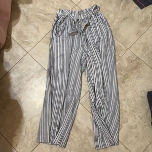 American eagle flowy pants